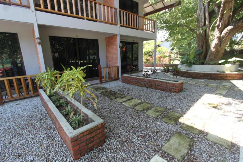 Red Coral Cottage Langkawi ภายนอก รูปภาพ